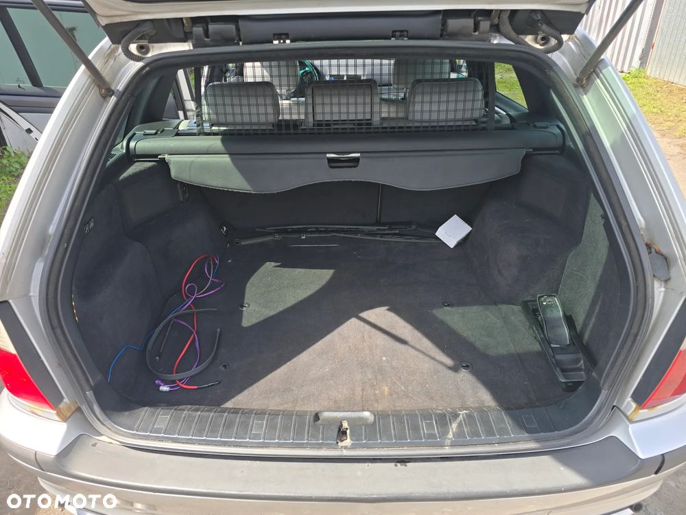 BMW Seria 3 - 13