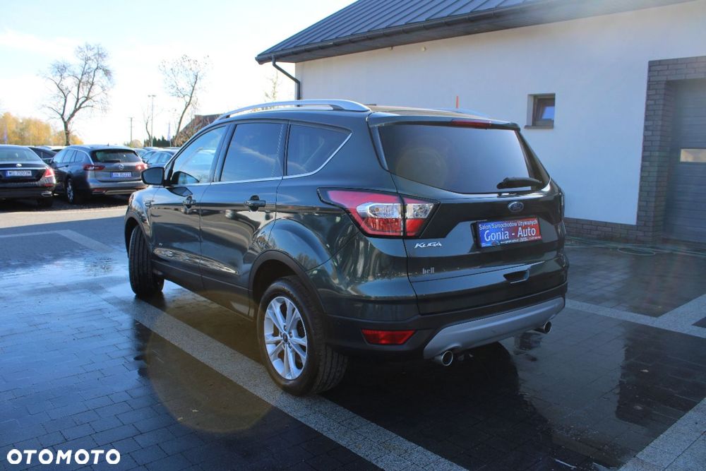 Ford Kuga - 4