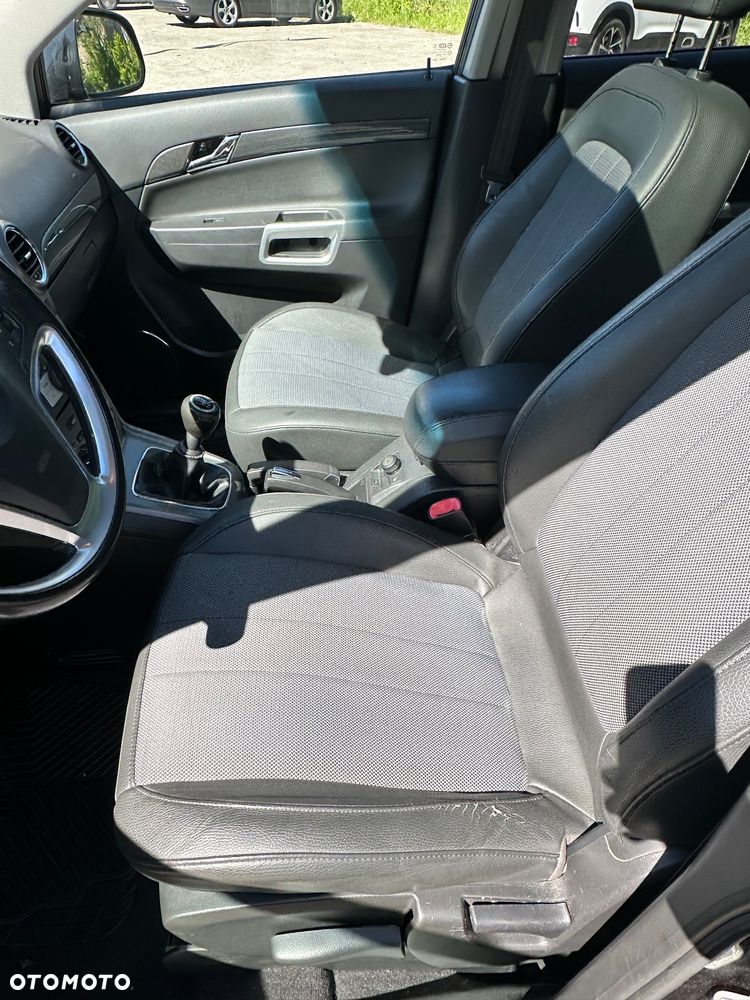 Opel Antara - 16