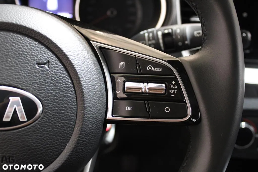 Kia Ceed 1.5 T-GDI M - 12