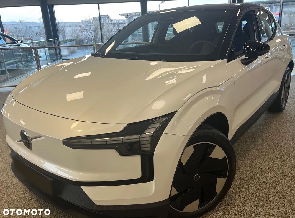 Volvo EX30 Single Motor Extended Range RWD Plus - 1