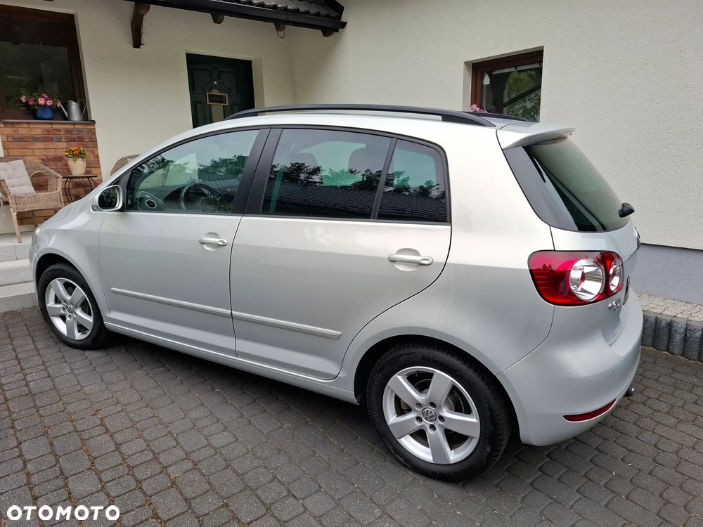 Volkswagen Golf Plus 1.2 TSI DSG Comfortline - 16
