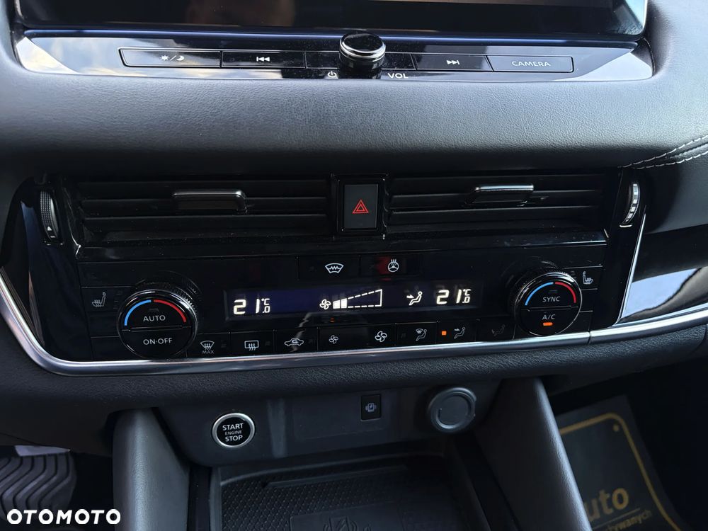 Nissan Qashqai 1.3 DIG-T MHEV Xtronic N-Connecta - 29