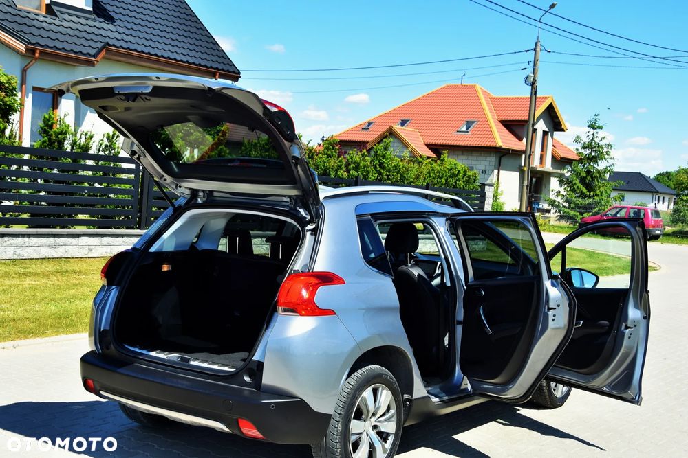 Peugeot 2008 PureTech 110 Stop&Start Allure - 21