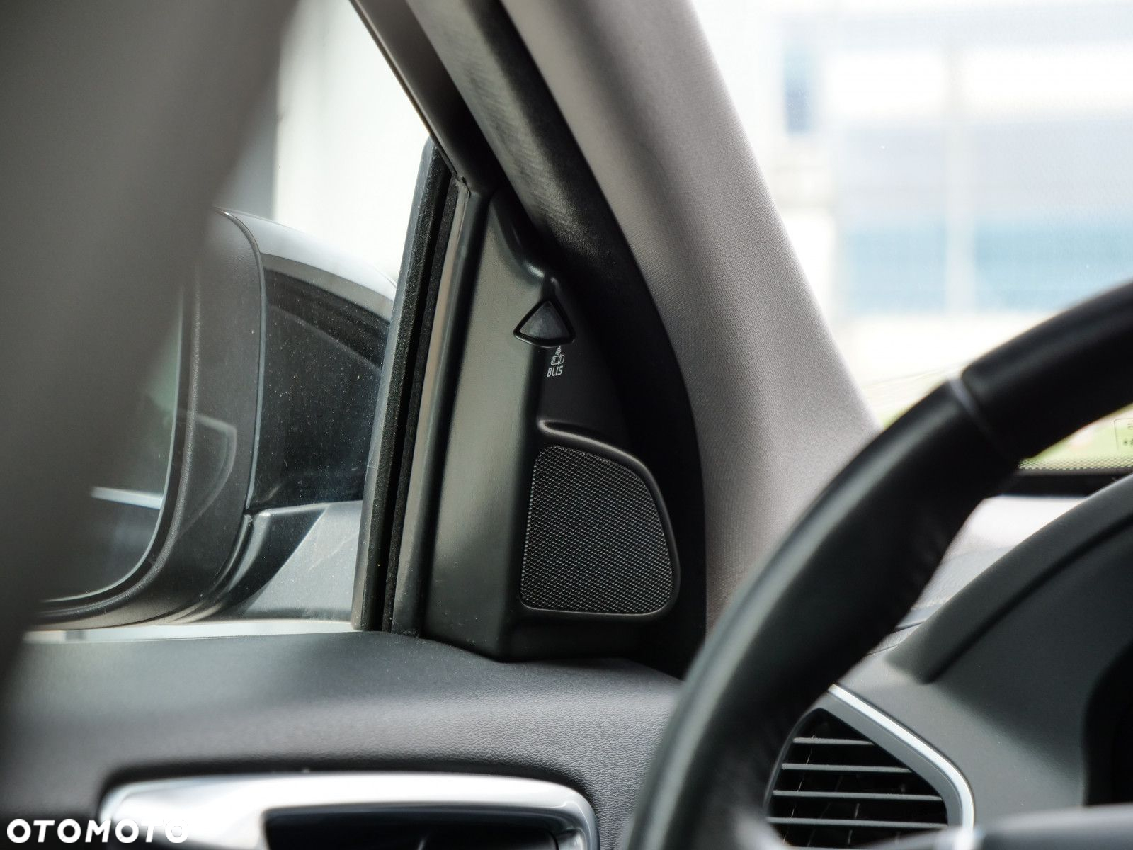 Volvo XC 60 - 18