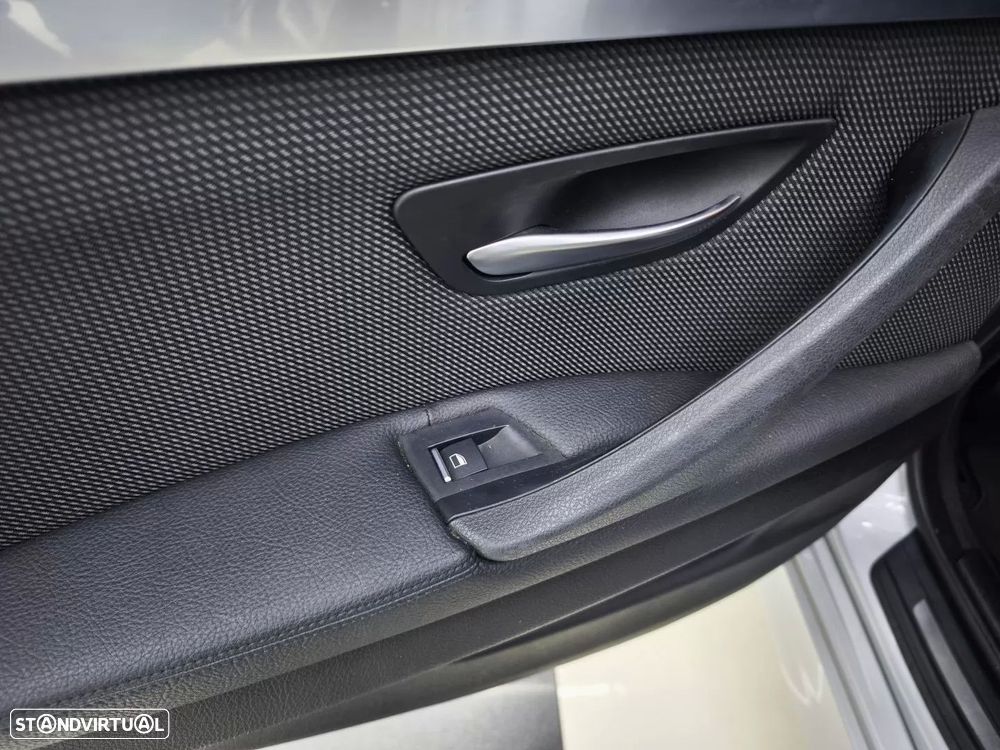 BMW 520 d Auto - 43