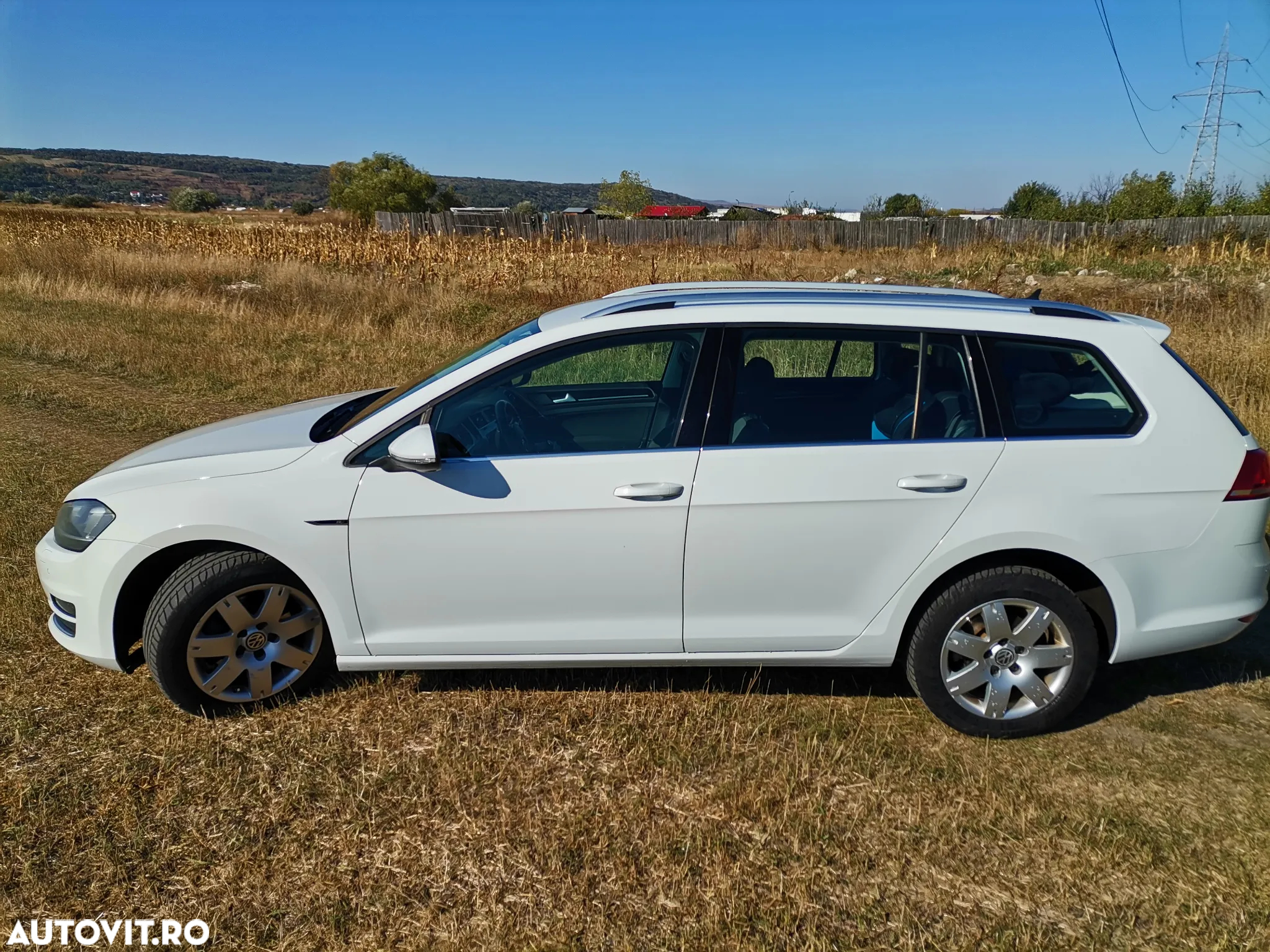 Volkswagen Golf 2.0 TDI Comfortline - 2