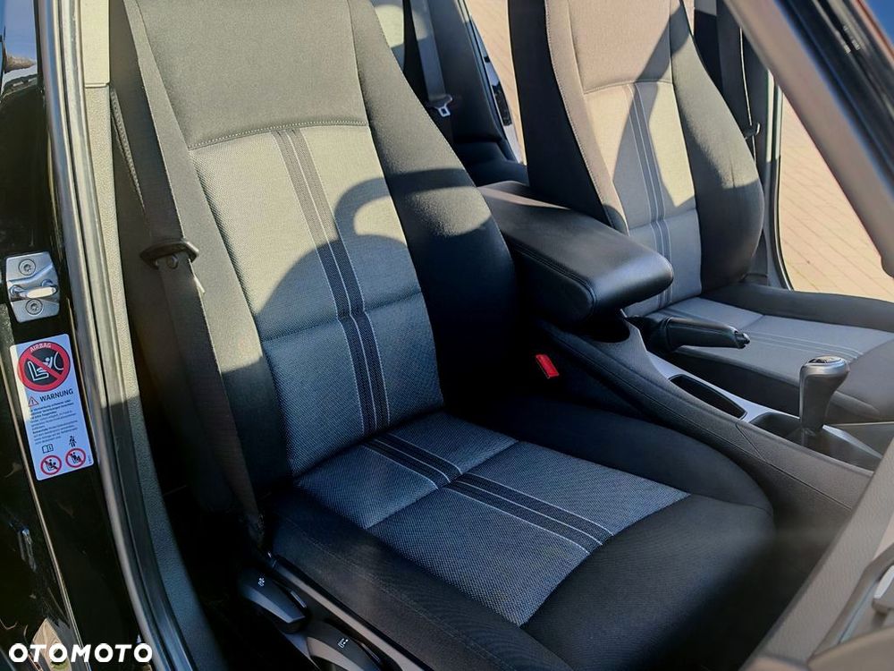 BMW X1 sDrive18i xLine - 20