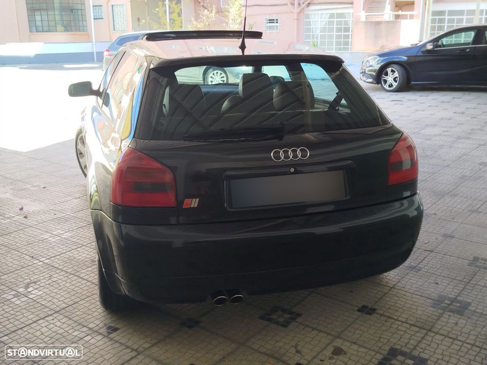 Audi S3 1.8 T quattro - 4