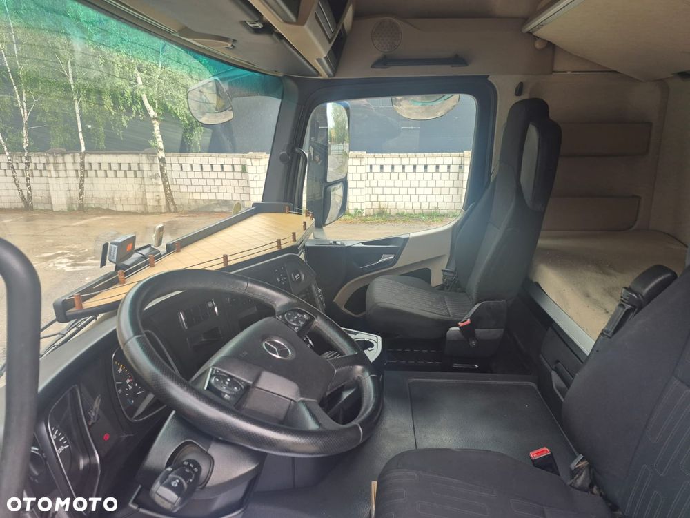 Mercedes-Benz ACTROS 1830 - 8