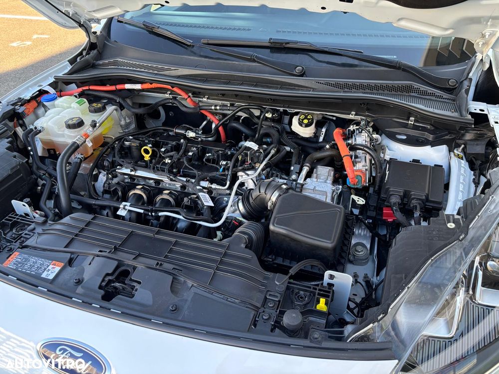 Ford Kuga 2.5 Duratec FHEV TITANIUM - 29