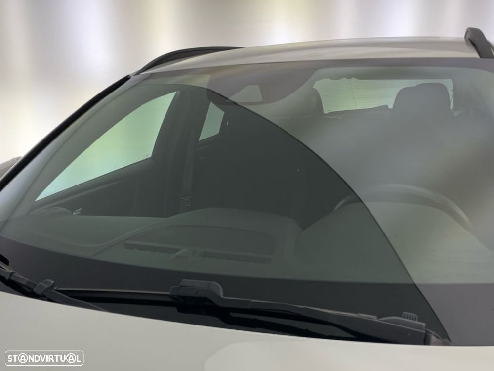Volvo XC 40 2.0 D3 Momentum Plus Geartronic - 19