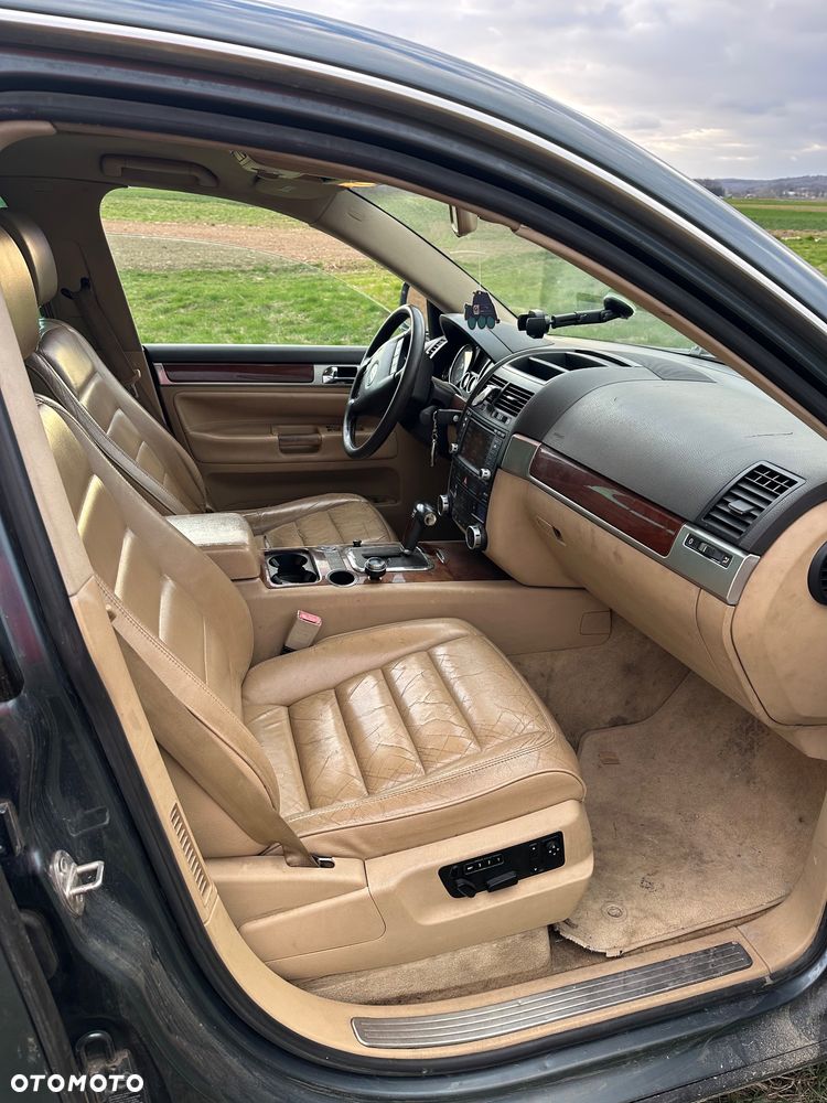 Volkswagen Touareg - 10