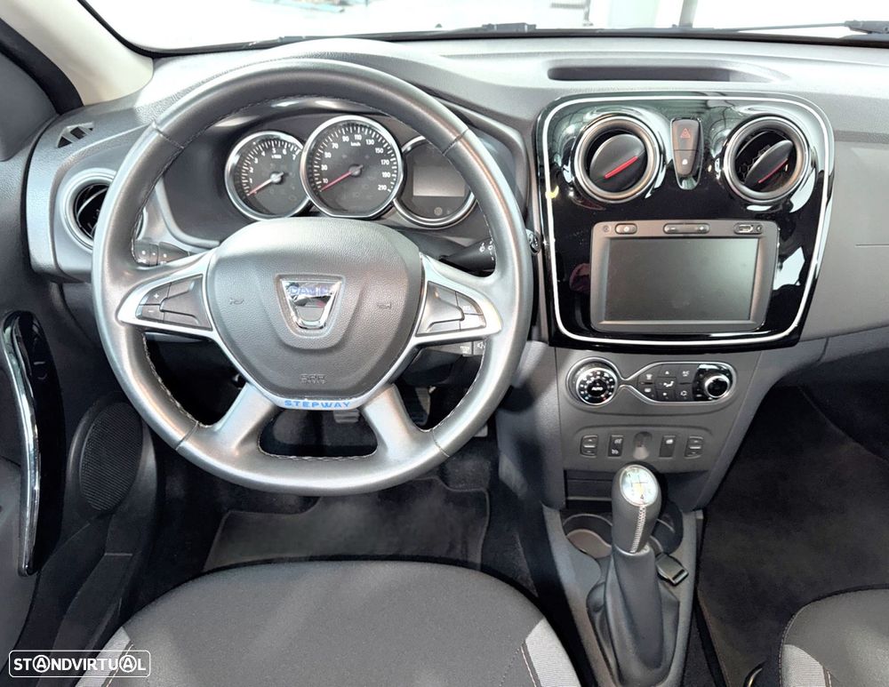 Dacia Sandero 0.9 TCe Stepway - 8