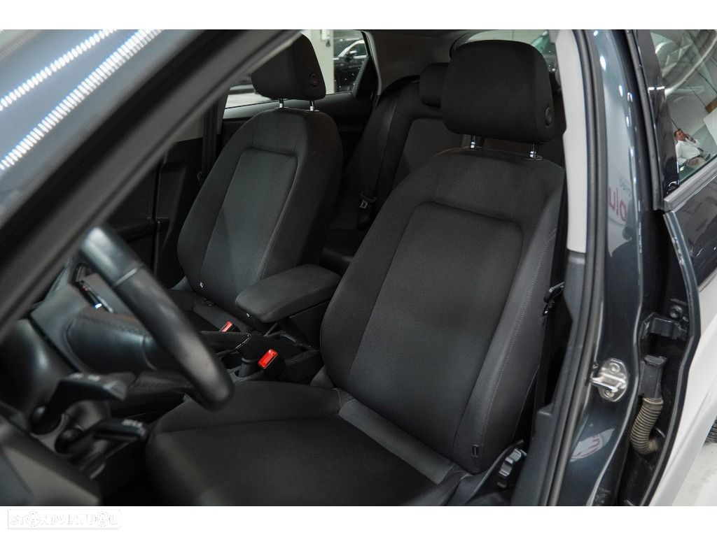 Audi A1 Sportback 25 TFSI Advanced - 4