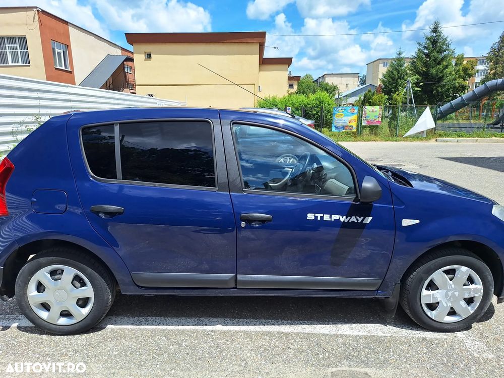 Dacia Sandero 1.4 MPI Laureate - 3
