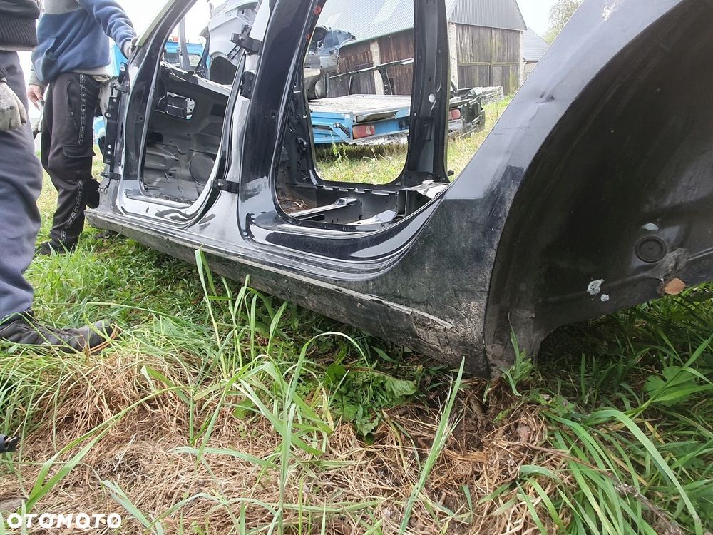 fartuch próg słupek lewy Audi A4 B8 sedan - 6