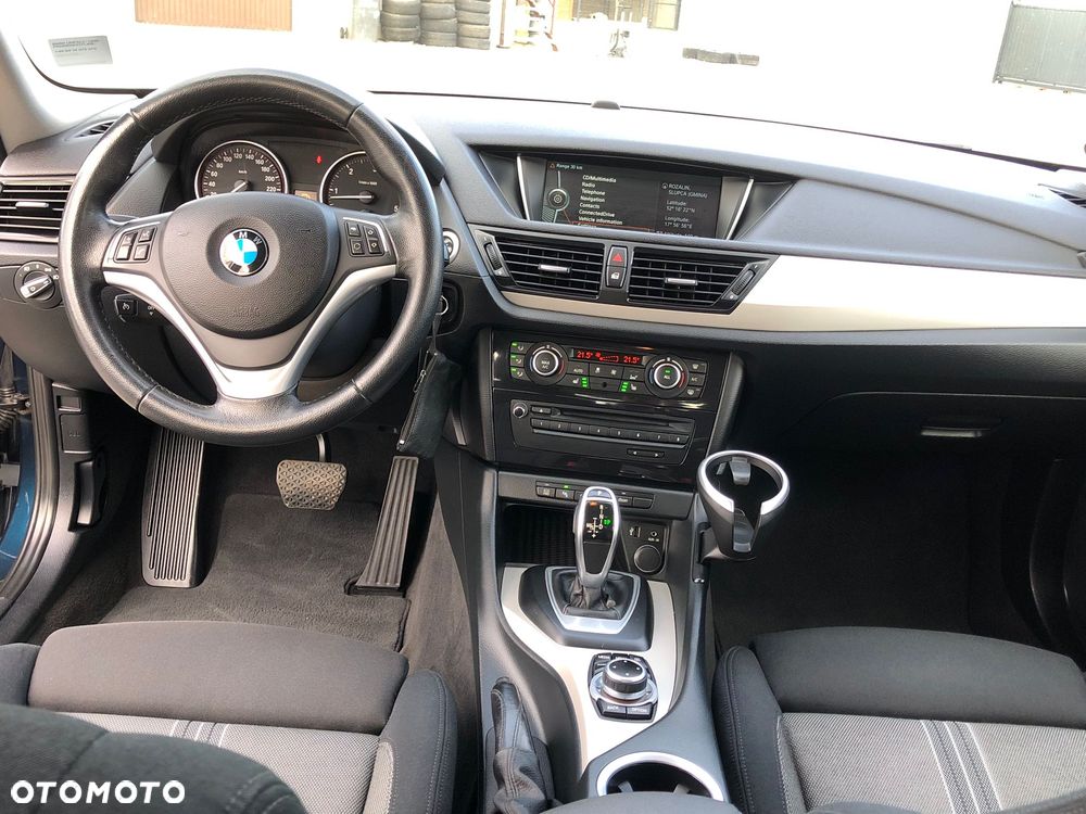 BMW X1 xDrive20d - 17