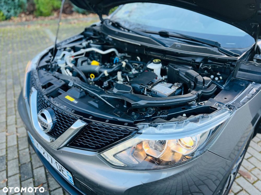 Nissan Qashqai 1.2 DIG-T Xtronic N-Connecta - 28