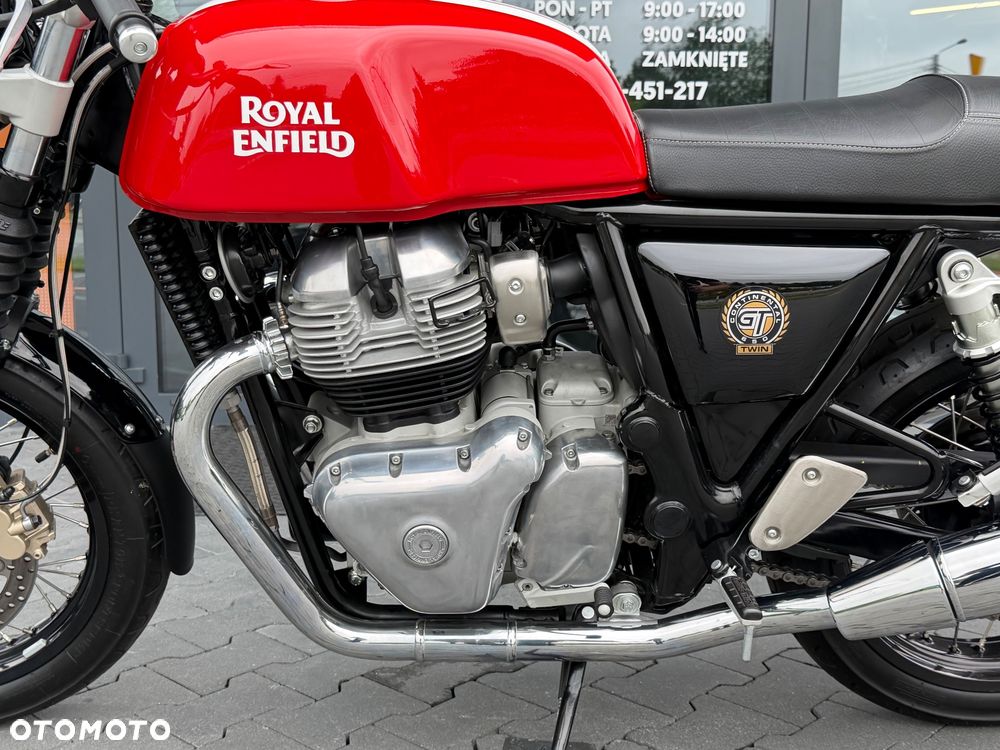 Royal Enfield Continental - 32