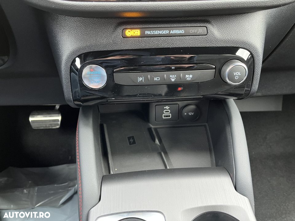 Ford Kuga - 15