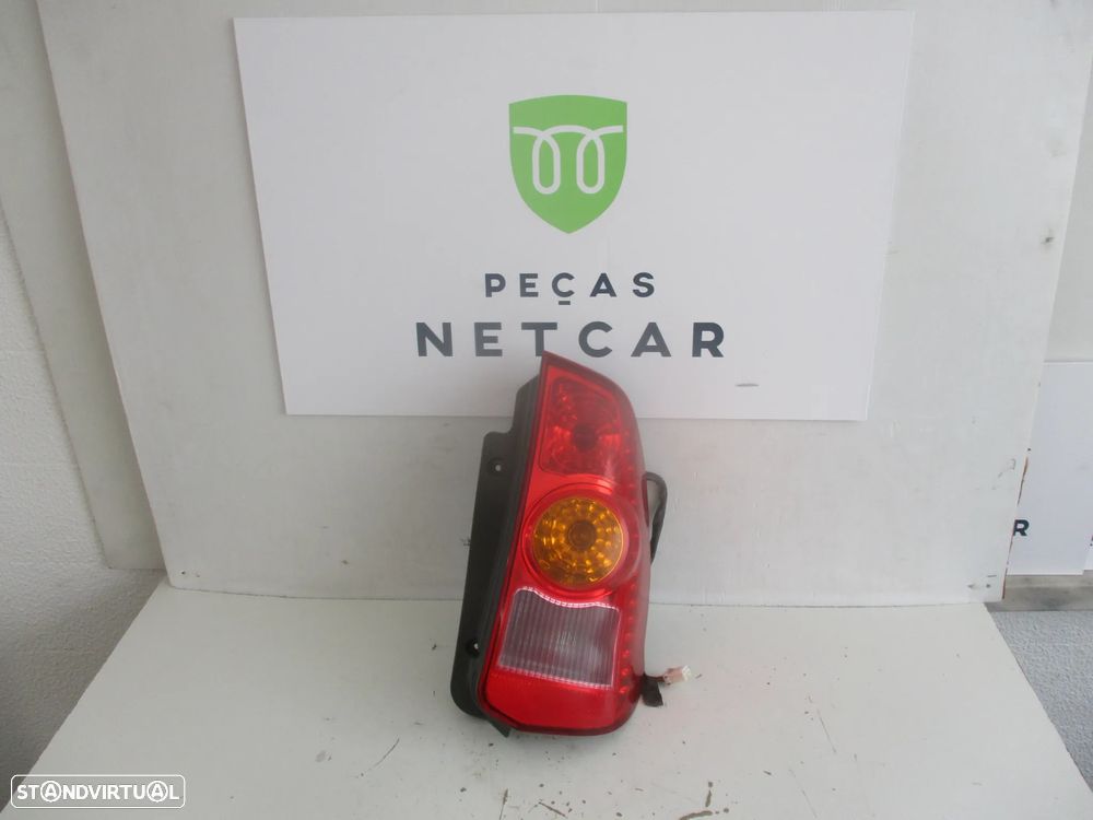 Farolim farol tras direito mitsubishi space star 2004 - 1