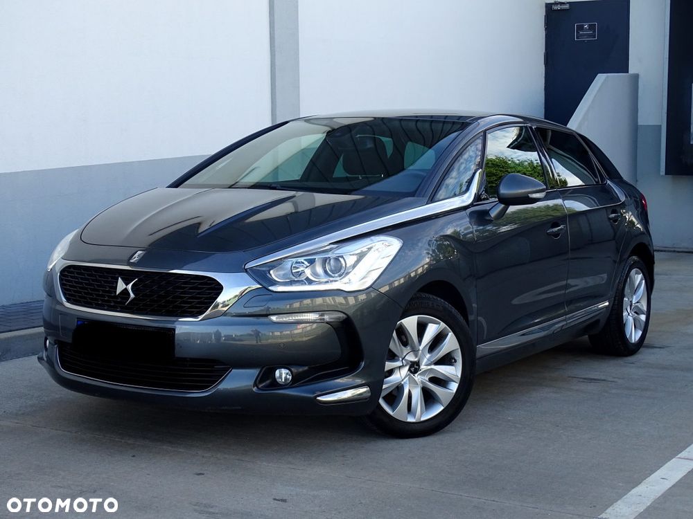 DS Automobiles DS 5