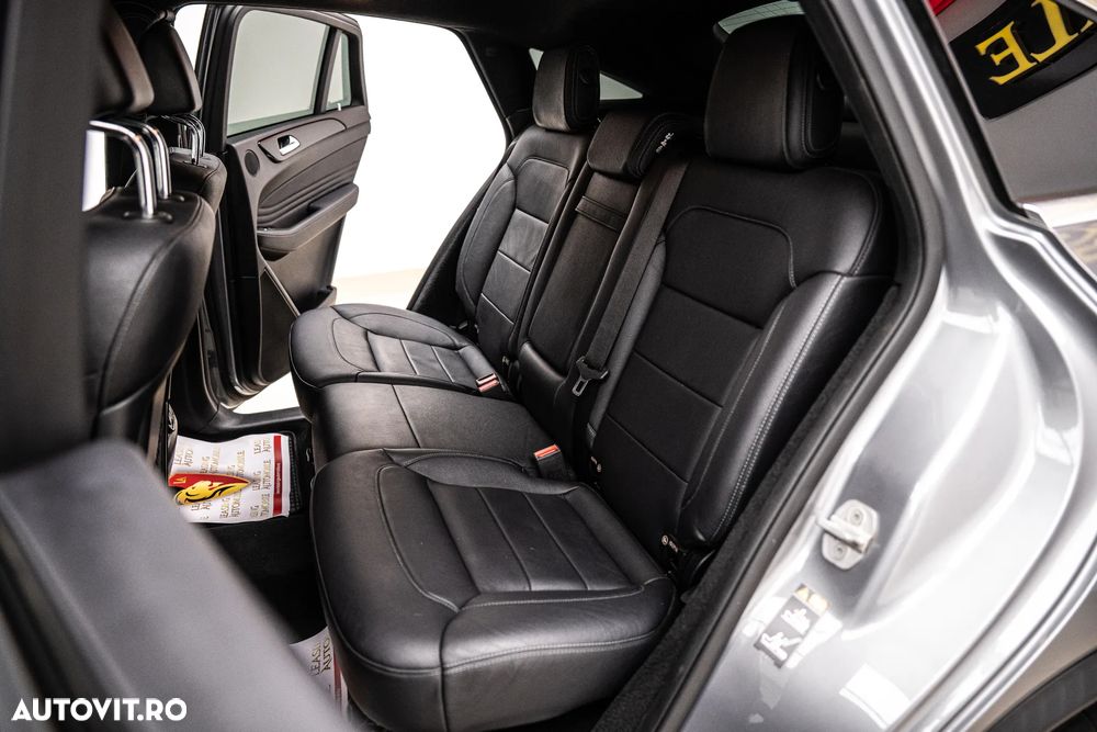 Mercedes-Benz GLE 350 d 4Matic 9G-TRONIC AMG Line - 12