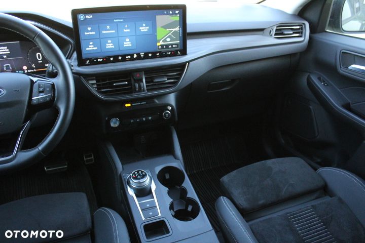 Ford Kuga 2.5P PHEV FWD Active X eCVT - 37