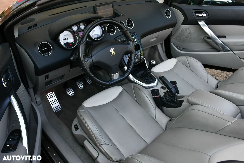 Peugeot 308 2.0 HDI Sport Pack - 12