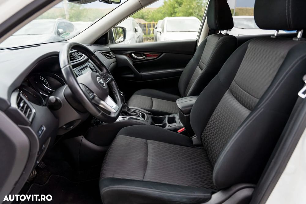 Nissan X-Trail 1.3 DIG-T N-Connecta - 11