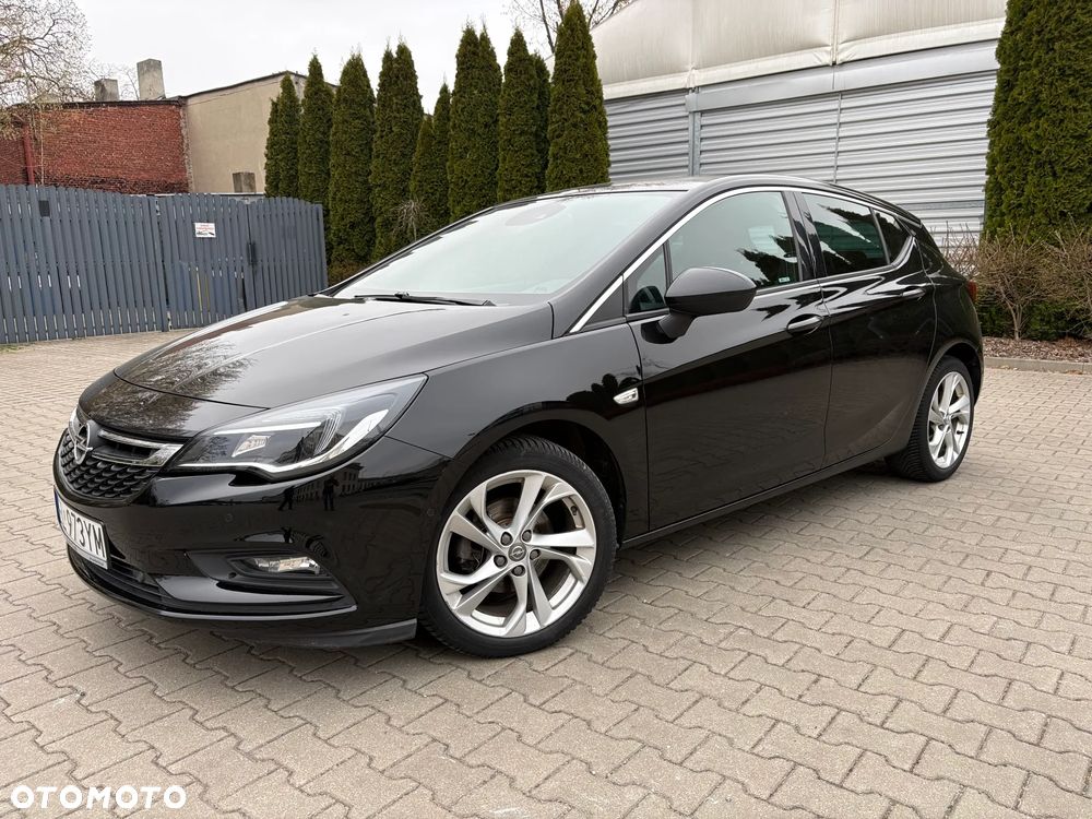 Opel Astra 1.4 T Dynamic - 1