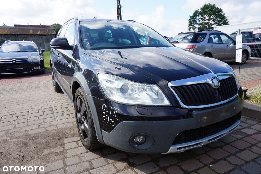 SKODA OCTAVIA II 1Z5 LIFT KOMBI 2010 9910 2.0 TDI BMM 140KM KXV 4X4 CZARNY na części - 7