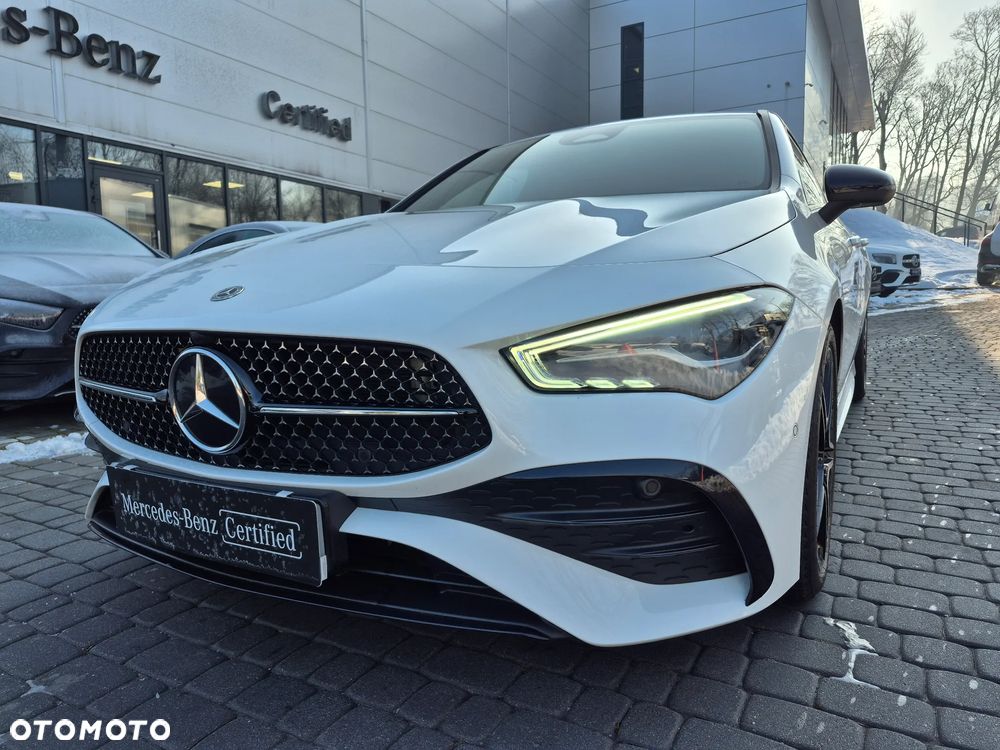 Mercedes-Benz CLA 200 AMG Line 7G-DCT - 15