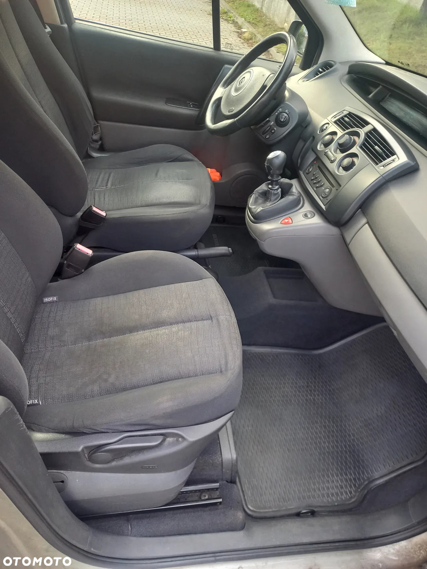 Renault Scenic 1.6 16V Alize - 10