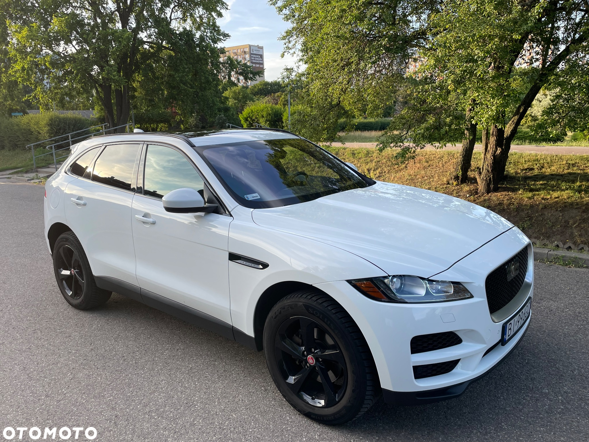 Jaguar F-Pace 2.0 i4P AWD Prestige - 13