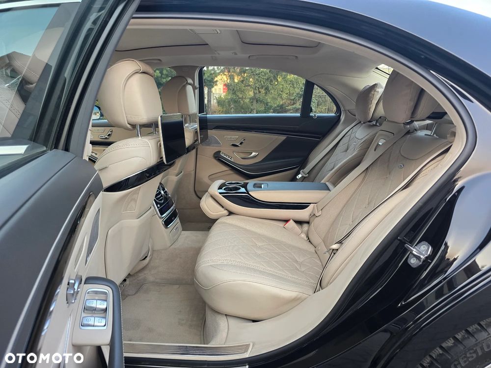 Mercedes-Benz Klasa S 560 4-Matic L 9G-TRONIC - 19