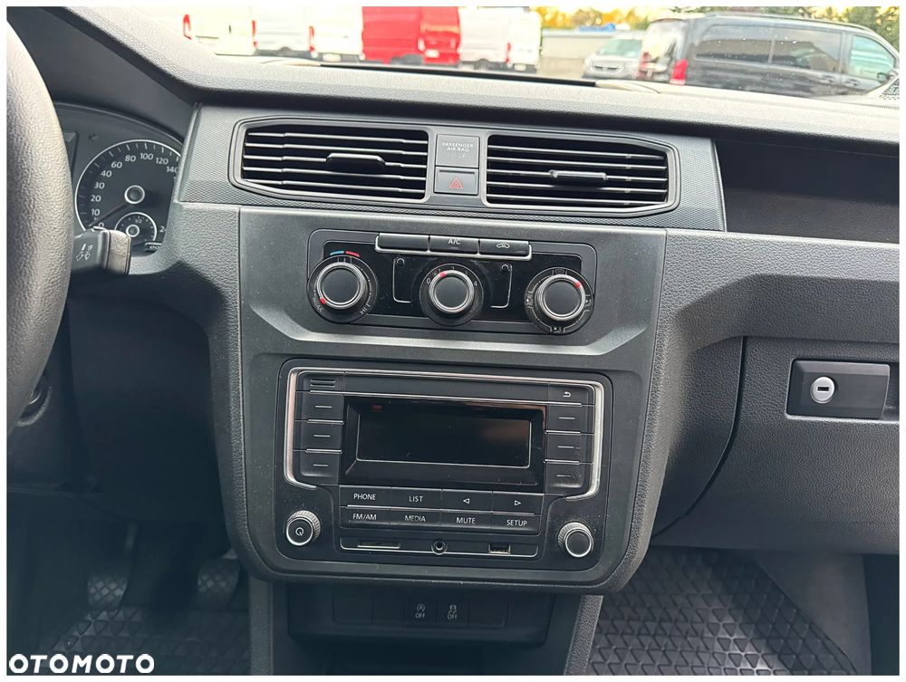 Volkswagen CADDY - 19