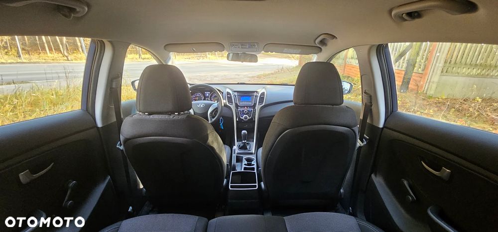 Hyundai i30 1.4 Select - 17