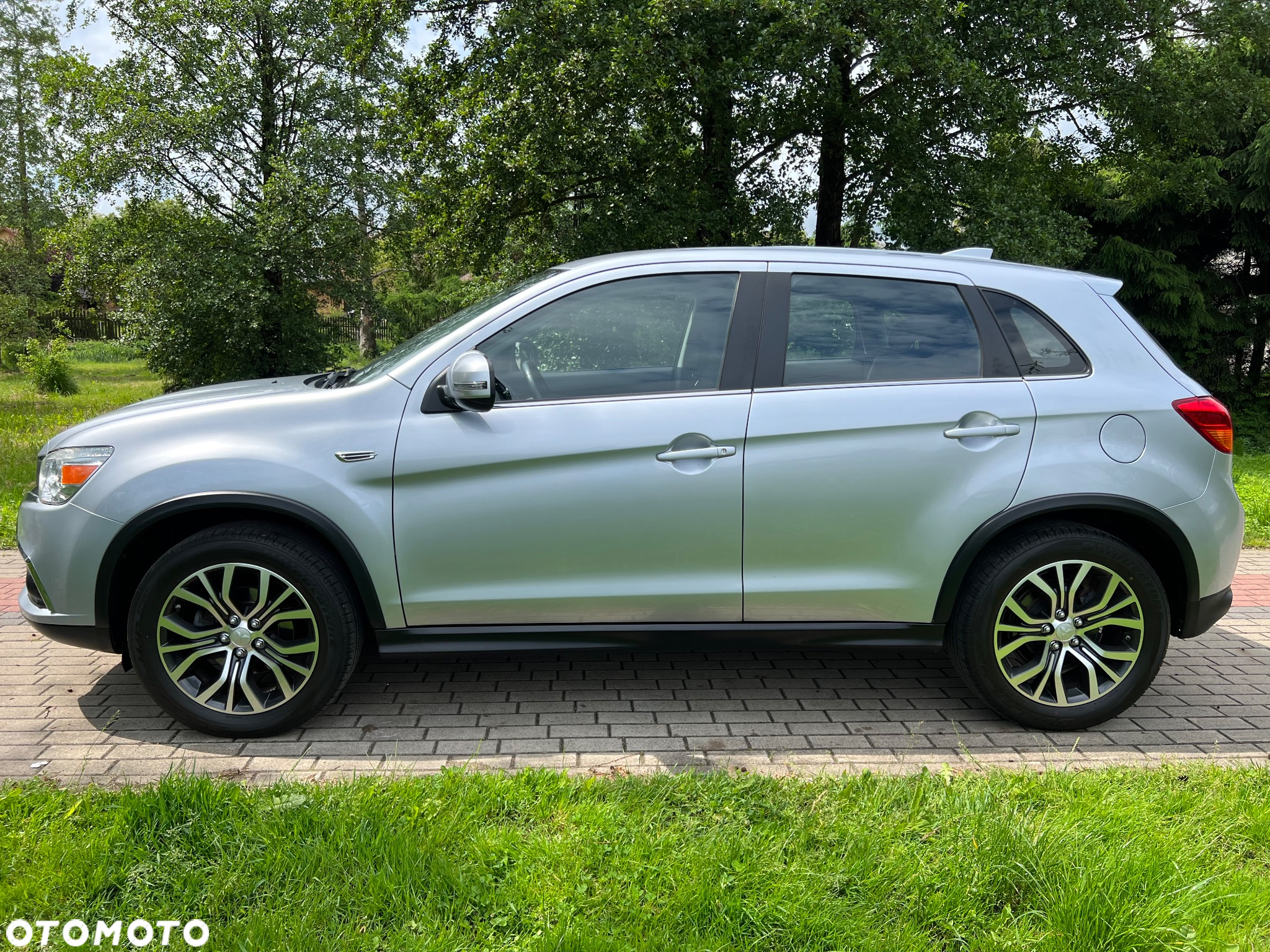Mitsubishi ASX 1.6 2WD Diamant Edition - 6