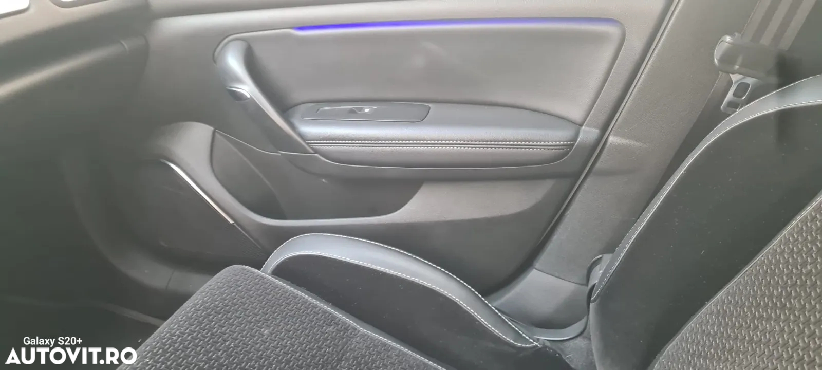 Renault Megane ENERGY dCi 110 EDC INTENS - 14