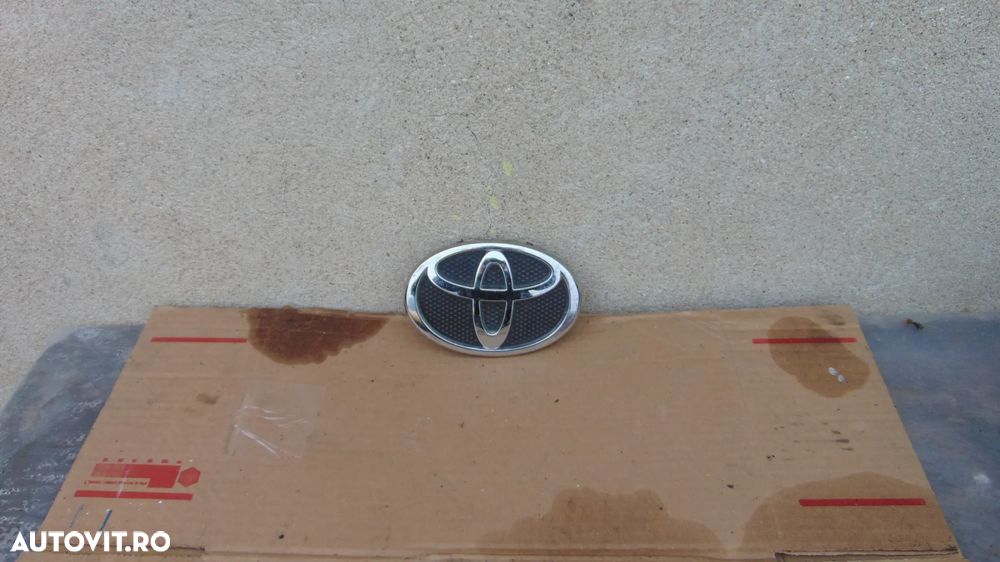 Sigla/emblema Toyota Corolla Verso/Avensis an 2004-2009 - 1