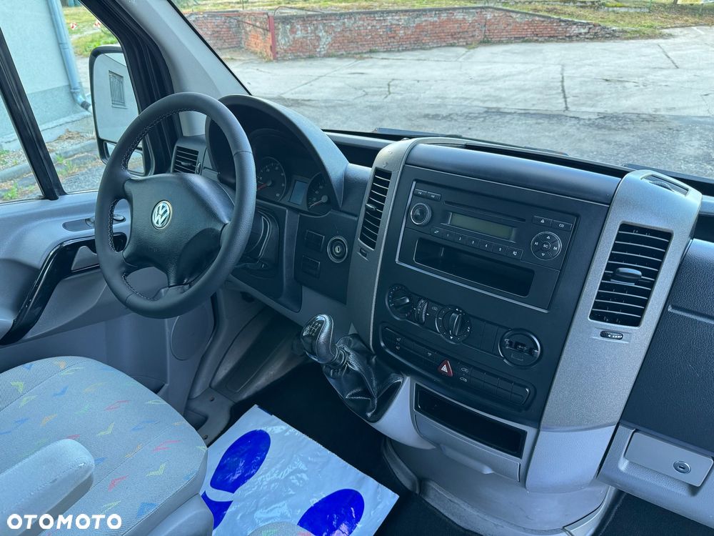 Volkswagen Crafter - 11