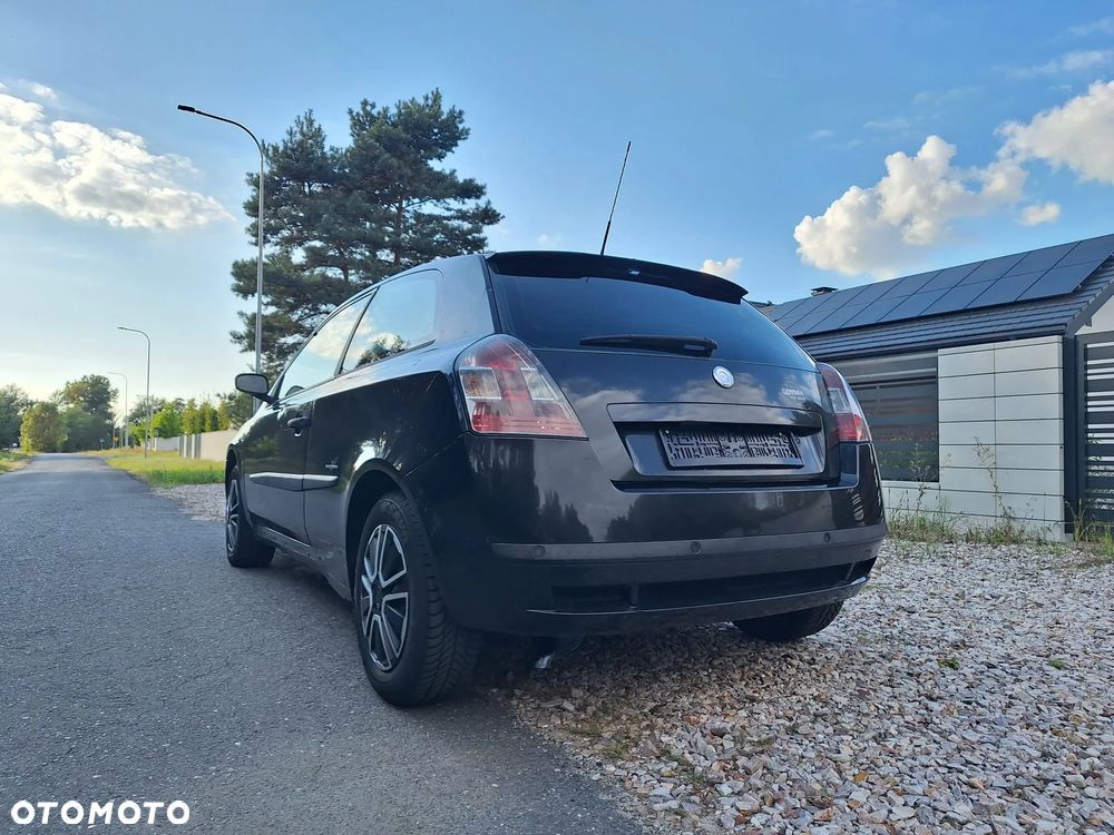 Fiat Stilo 1.9 JTD 115 Dynamic - 3