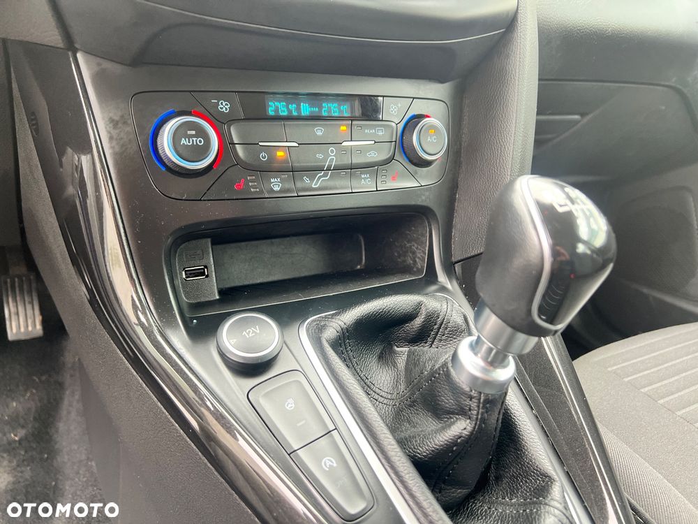 Ford Focus 1.5 EcoBoost Start-Stopp-System Titanium - 28