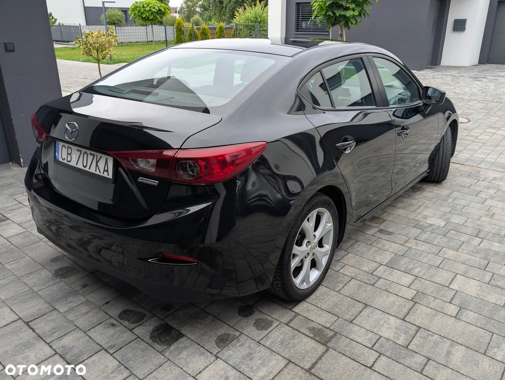 Mazda 3 - 8