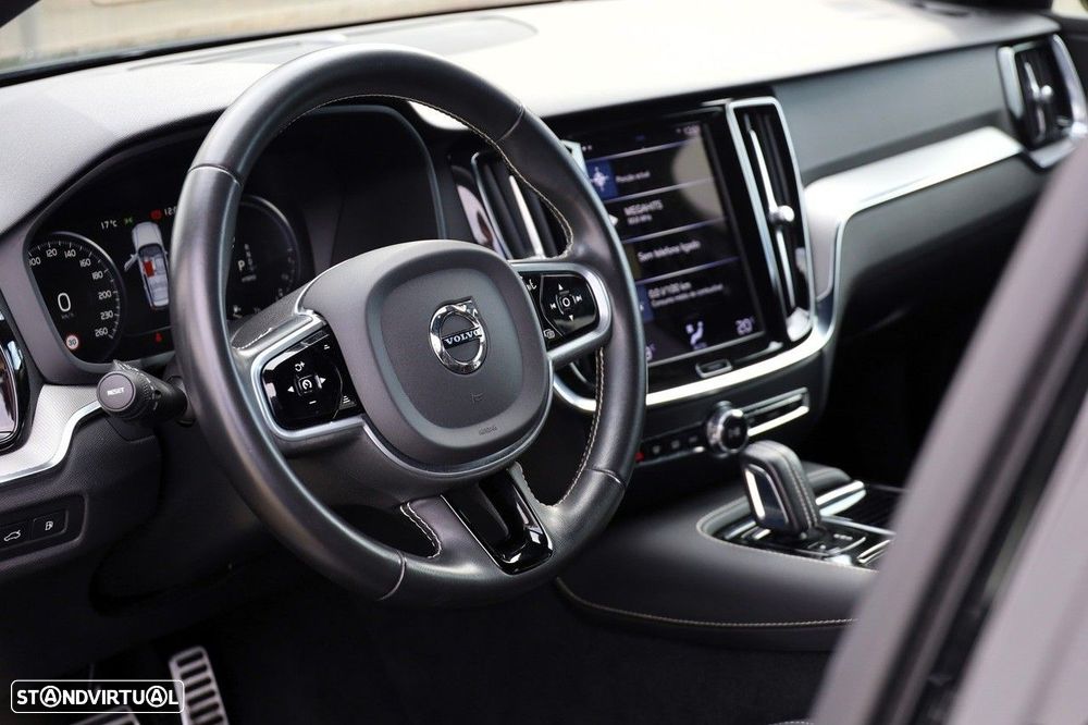 Volvo V60 2.0 T6 AWD TE R-Design - 12