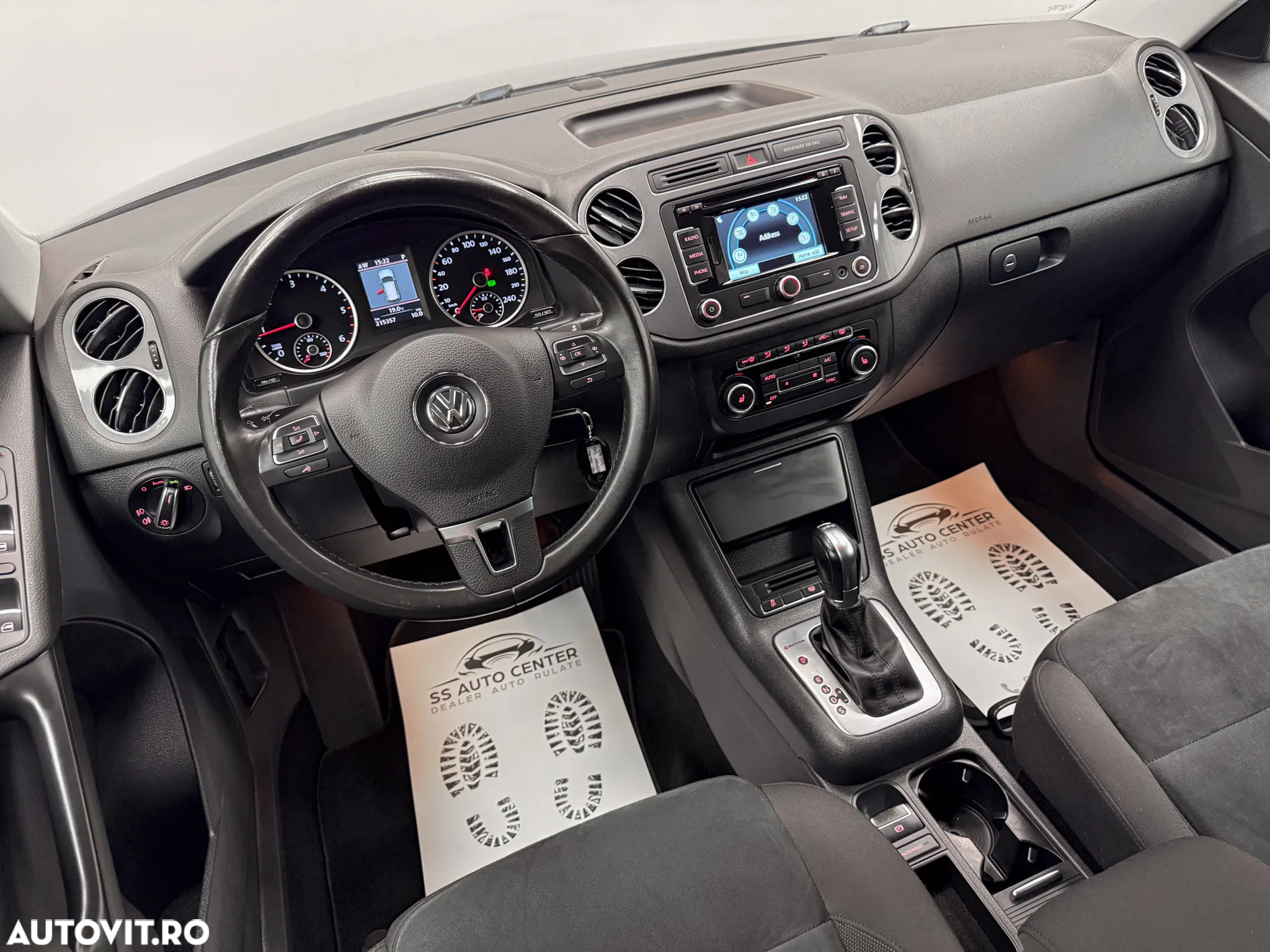Volkswagen Tiguan 2.0 TDI 4Motion DSG Sport & Style - 22