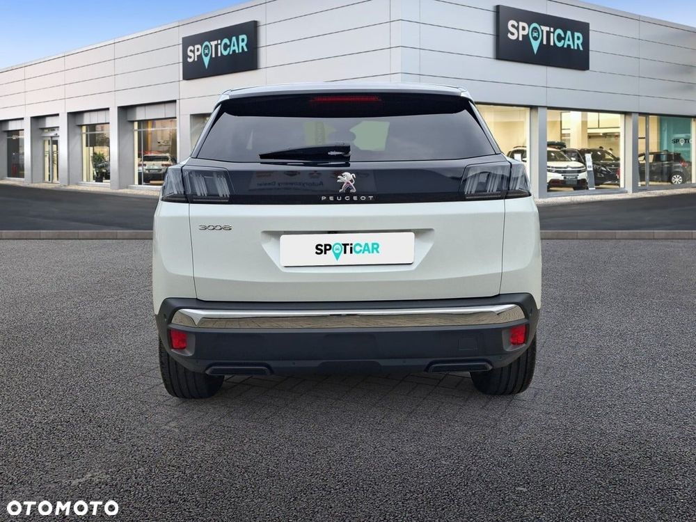 Peugeot 2008 - 6