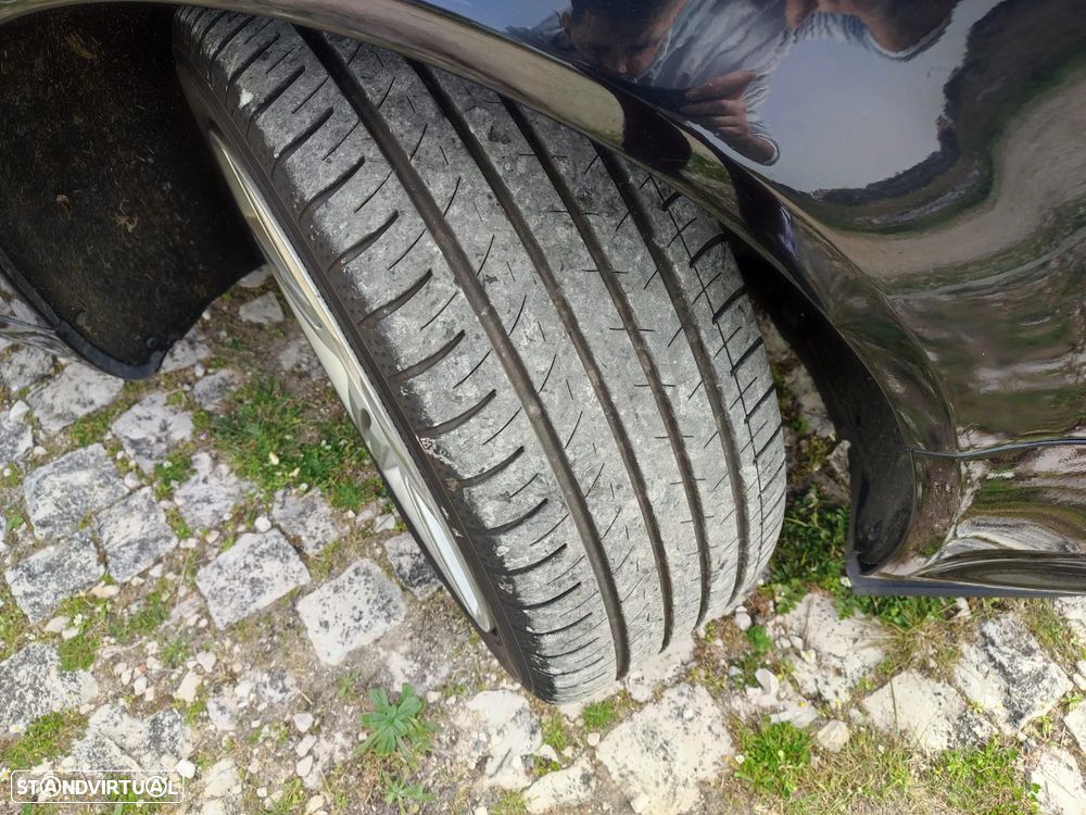 Audi A4 2.0 TDI S-line - 7